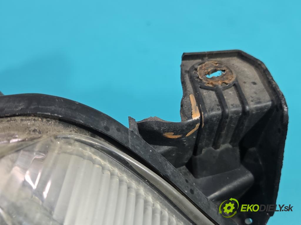 Renault Laguna II 2001-2007 1.8 16V 120 HP manual 88 kW 1783 cm3 5- Reflektor: pravý 8200002848 (Svetlo predné pravé)