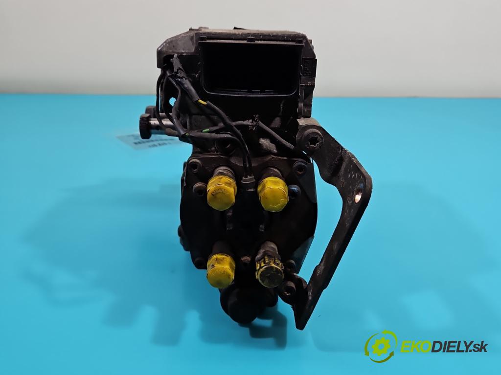 Opel Vectra C 2002-2008 2.2 dti 125 hp manual 92 kW 2172 cm3 5- čerpadlo vstřikovací 0470504214 (Vstřikovací čerpadlo)