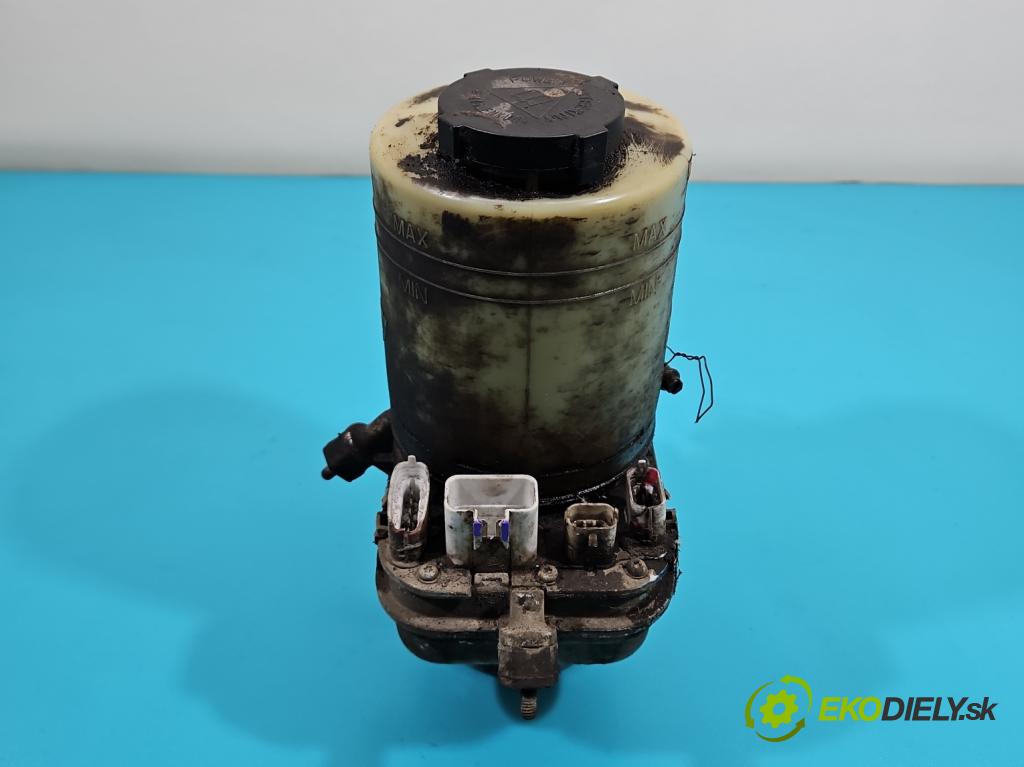 Opel Vectra C 2002-2008 2.2 dti 125 hp manual 92 kW 2172 cm3 5- čerpadlo posilovač  (Servočerpadlo)