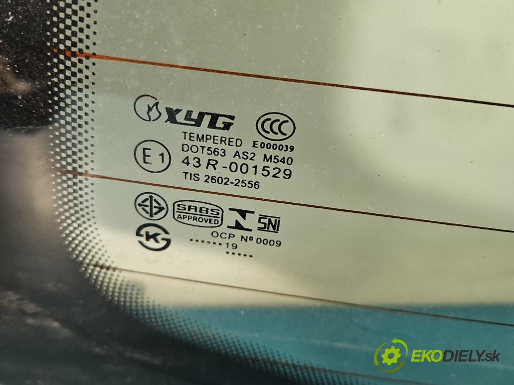 Opel Vectra C 2002-2008 2.2 dti 125 hp manual 92 kW 2172 cm3 5- sklo zadní  (Zadní sklo)