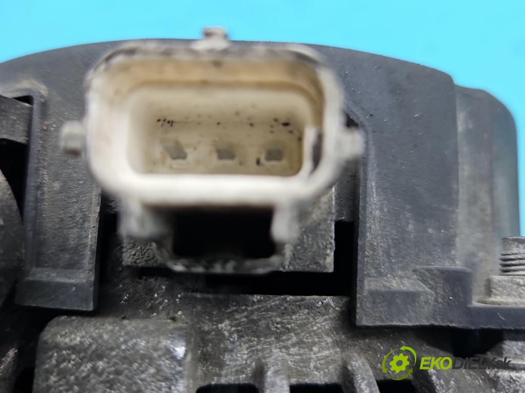 Ford Focus Mk2 2004-2011 1.6 16V 101 HP manual 74 kW 1596 cm3 5- Alternator 3N1110300AD (Alternátor)
