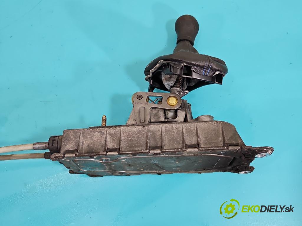 Seat Leon I 1999-2005 1.9 TDI 110 HP manual 81 kW 1896 cm3 5- Páka: Změny: stupeň,rýchlosť 1J0711061C (Rýchlostná páka (kulisa))