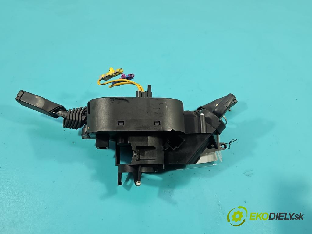 Opel Vectra C 2002-2008 2.2 dti 125 HP manual 92 kW 2172 cm3 5- Spínačka 13132473 (Spínacia skrinka)