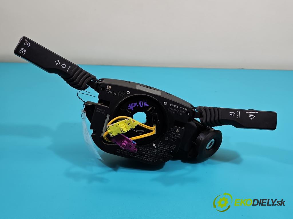 Opel Vectra C 2002-2008 1.9 cdti 150 HP manual 110 kW 1910 cm3 5- Spínačka 13204146 (Spínacia skrinka)