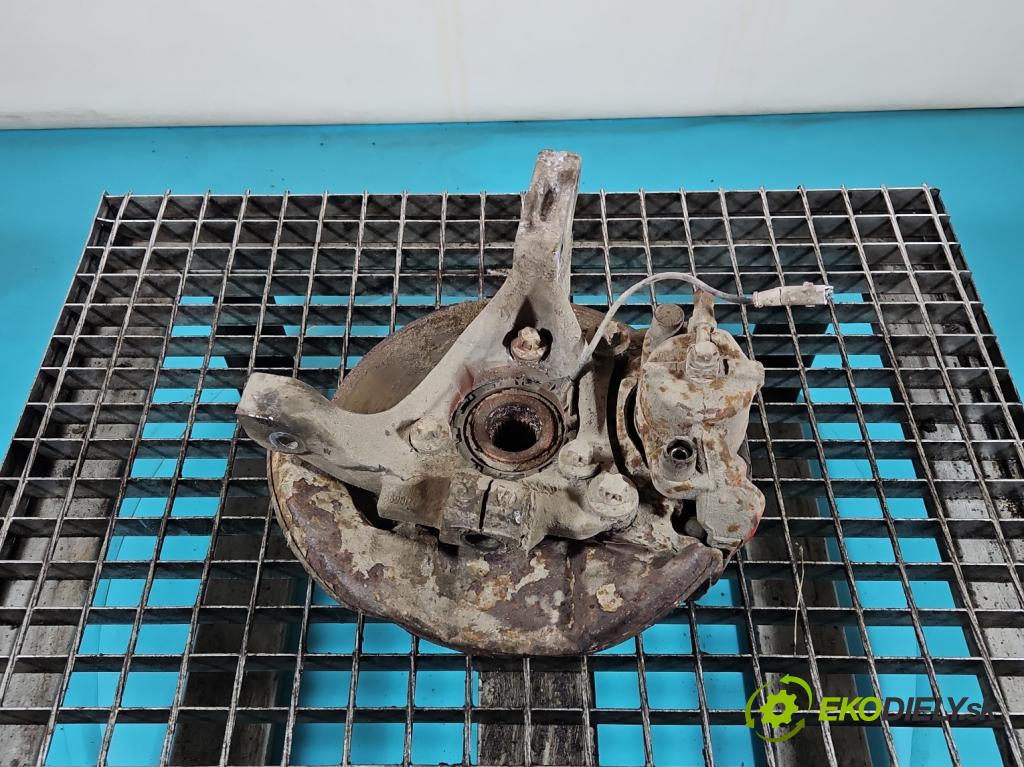 Opel Vectra C 2002-2008 1.9 cdti 150 HP manual 110 kW 1910 cm3 5- náboj ľavé  (Náboj kolesa)