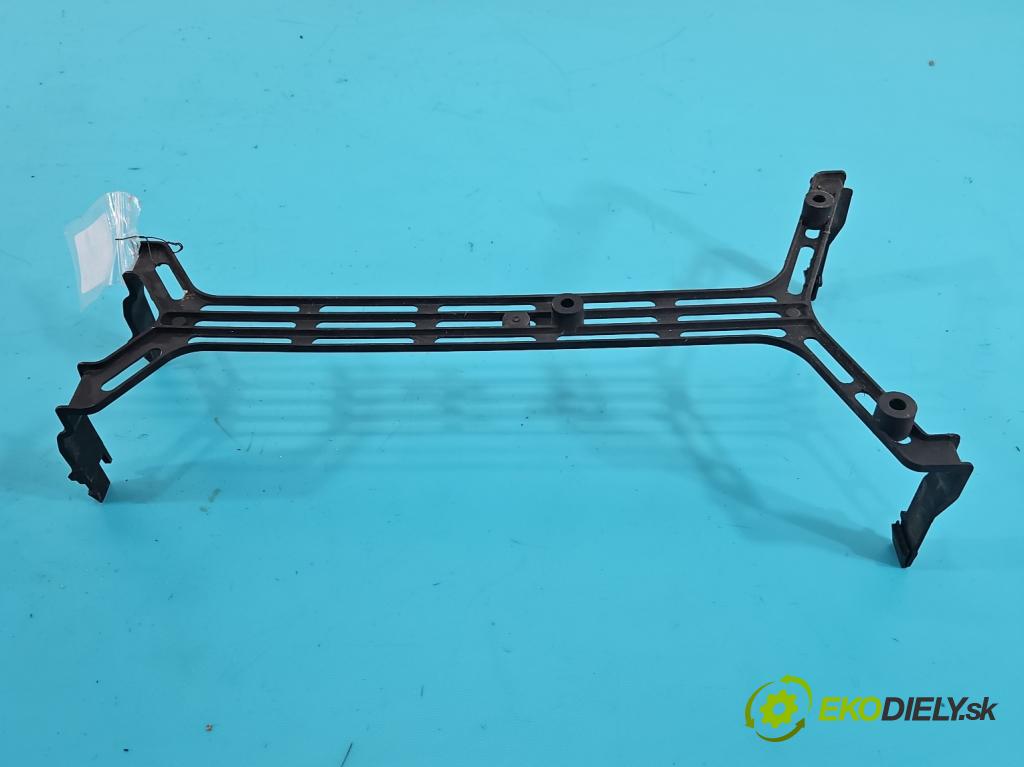 Opel Astra VI 2022- 1.5 cdti 131 HP manual 96 kW 1499 cm3 5- kryt plast 9805328380