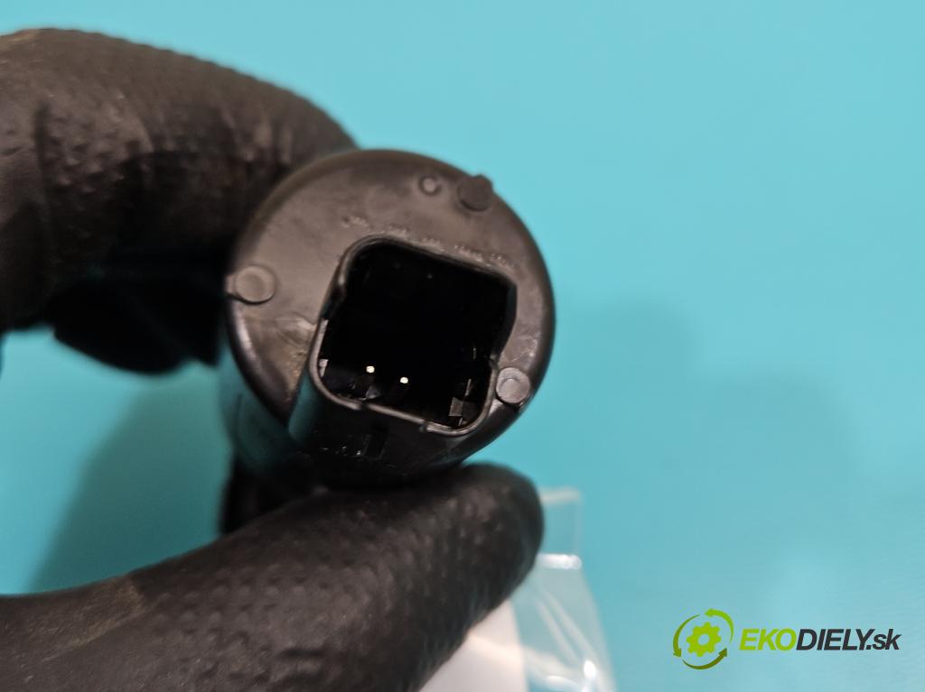 Opel Astra VI 2022- 1.5 cdti 131 HP manual 96 kW 1499 cm3 5- pompa ostrekovačov 9825893480 (Motorček ostrekovačov)