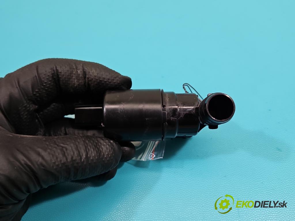 Opel Astra VI 2022- 1.5 cdti 131 HP manual 96 kW 1499 cm3 5- pompa ostrekovačov 9825893480 (Motorček ostrekovačov)