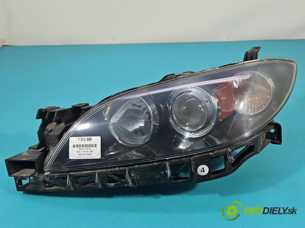 Mazda 3 I BK 2003-2009 1.6 16V (Z6): 105 hp manual 77 kW 1598 cm3 4- světlo levý  (Klika dveří ostatní)