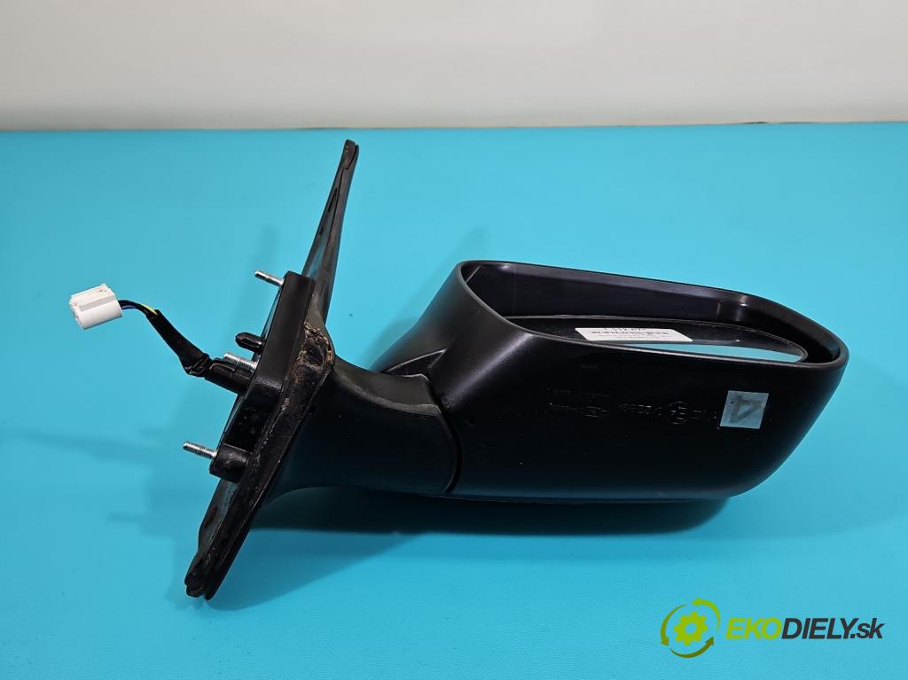 Suzuki Grand Vitara II 2005-2014 2.0 16V 140 hp manual 103 kW 1995 cm3 5- zpětné zrcátko pravé  (Klika dveří ostatní)