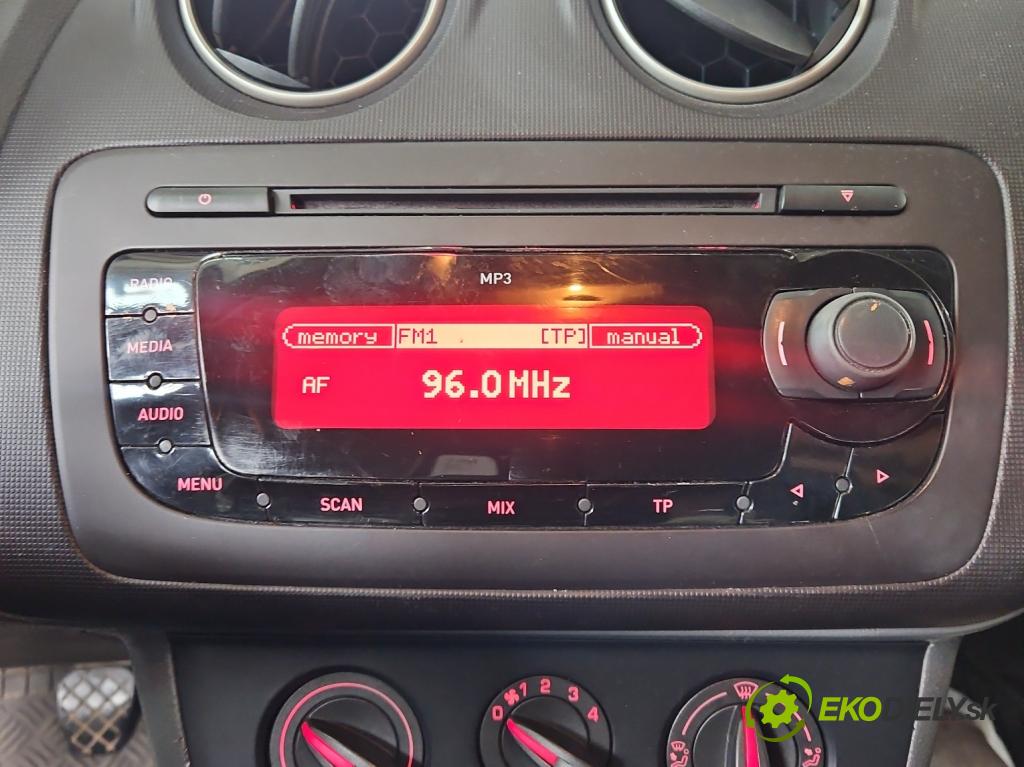 Seat Ibiza IV 6J 2008-2017 1.2 12V 69KM manual 51 kW 1198 cm3 5- Radio originál 6J0035153B