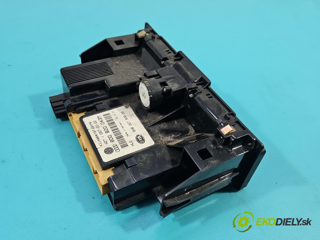 Audi A4 B5 1994-2001 1.9 tdi 90 hp manual 66 kW 1896 cm3 4- palubní deska panel topení 8D0820043M