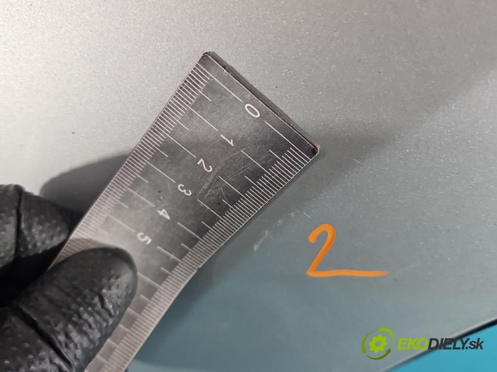 Suzuki Grand Vitara II 2005-2014 2.0 16V 140 hp manual 103 kW 1995 cm3 5- dveře zadní levé  (Klika dveří ostatní)