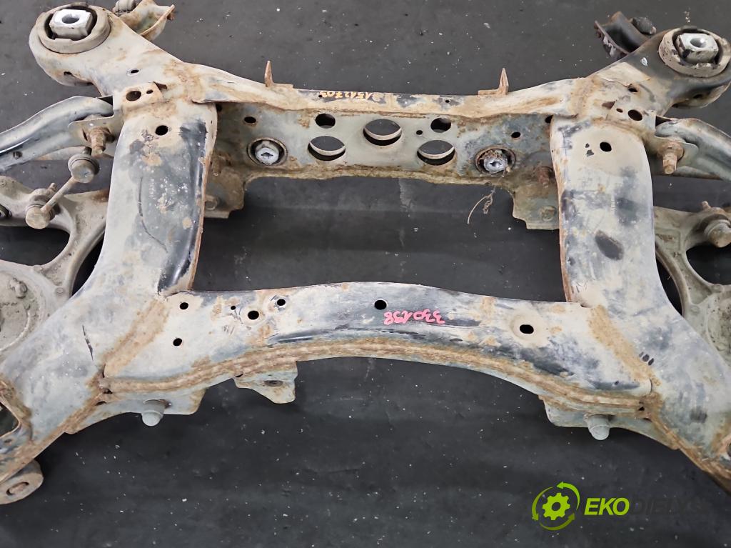 Jeep Grand Cherokee WK2 IV 2010-2021 3.0 CRD 250 hp automatic 184 kW 2987 cm3 5- zadní výztuha  (Zadní výztuha)