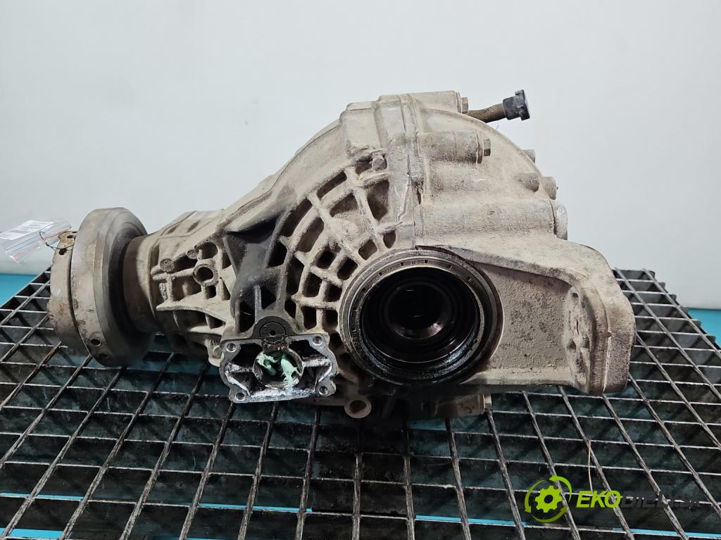 Jeep Grand Cherokee WK2 IV 2010-2021 3.0 CRD 250 HP automatic 184 kW 2987 cm3 5- Most: zadní: P68184737AB