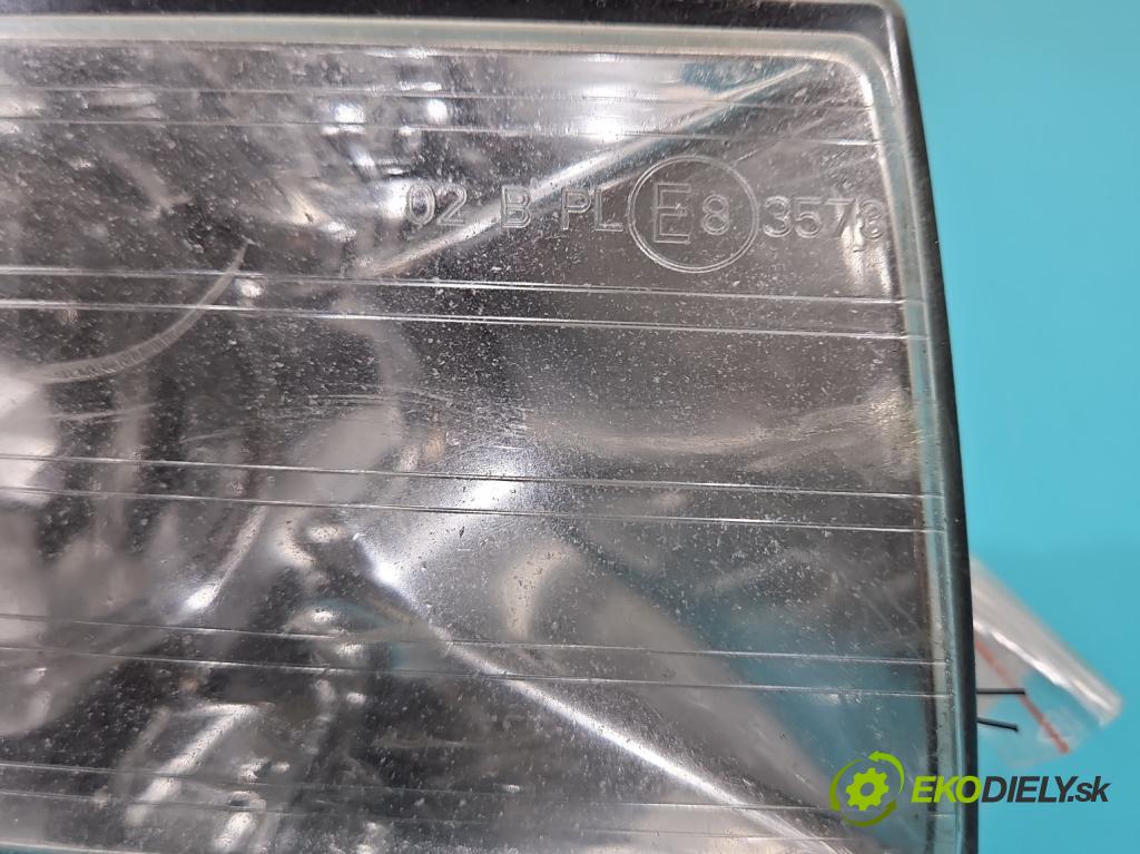 Skoda Octavia II 2004-2013 2.0 tdi 140 HP manual 103 kW 1968 cm3 5- Halogen pravý  (Kľučka dverí ostatné)