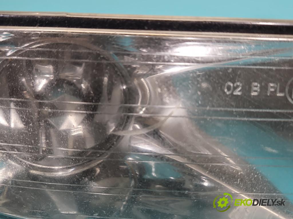 Skoda Octavia II 2004-2013 2.0 tdi 140 HP manual 103 kW 1968 cm3 5- Halogen pravý  (Kľučka dverí ostatné)