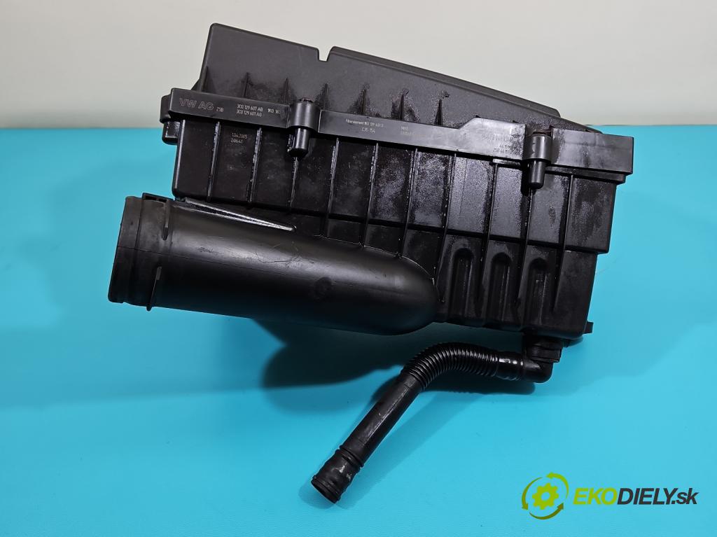 Skoda Octavia II 2004-2013 2.0 tdi 140 HP manual 103 kW 1968 cm3 5- obal filtra vzduchu 3C0129607AB (Obal vzduchového filtra)