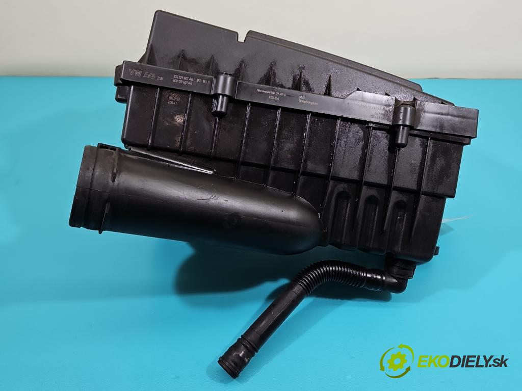 Skoda Octavia II 2004-2013 2.0 tdi 140 HP manual 103 kW 1968 cm3 5- obal filtra vzduchu 3C0129607AB (Obal vzduchového filtra)