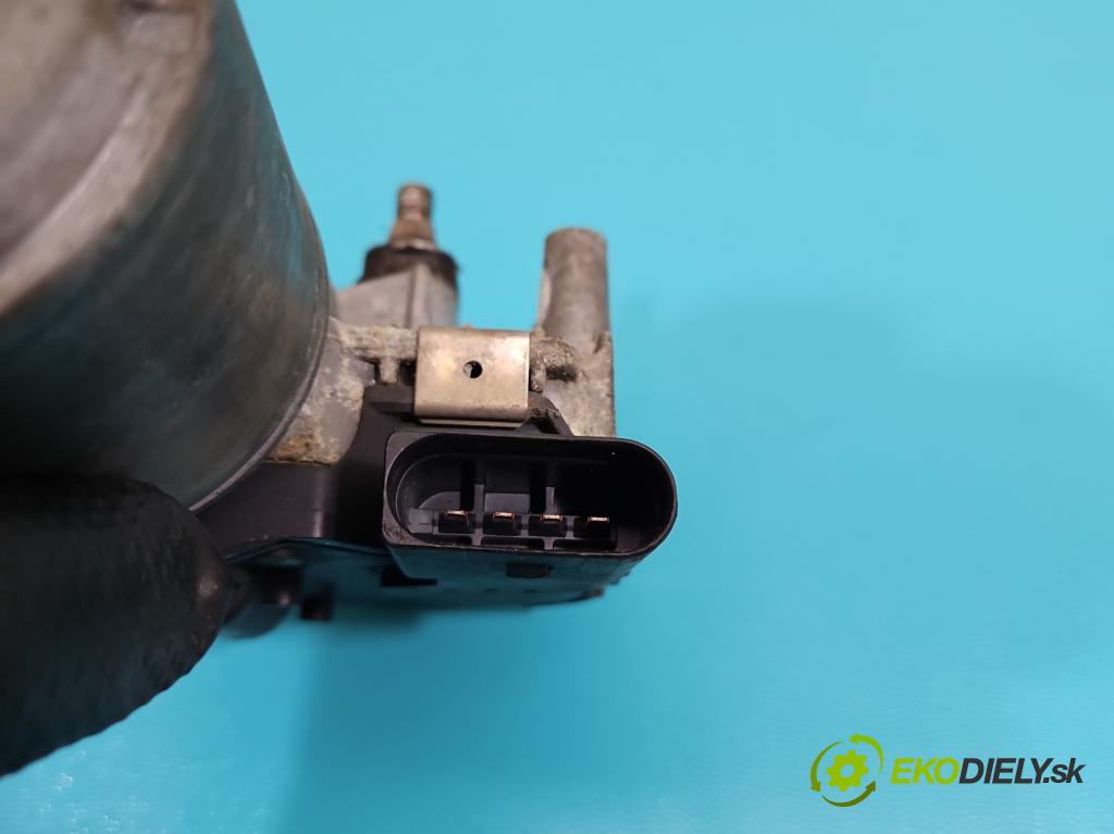 Skoda Octavia II 2004-2013 2.0 tdi 140 HP manual 103 kW 1968 cm3 5- motor stieračov predné 0390241754