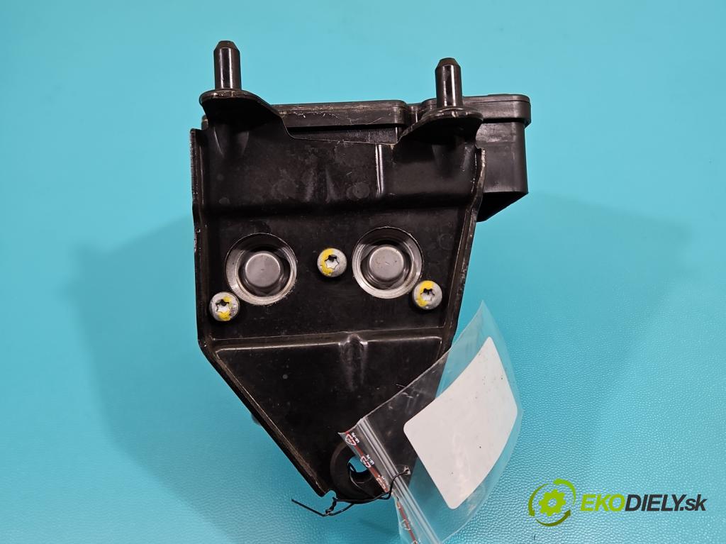 Skoda Yeti 2009-2017 1.2 TSI 105 HP manual 77 kW 1197 cm3 5- čerpadlo abs 1K0614517DD (Pumpa ABS)