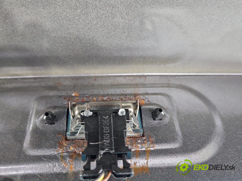 Skoda Yeti 2009-2017 1.2 TSI 105 hp manual 77 kW 1197 cm3 5- zadní kufrové dveře  (Zadní kapota (kufr))