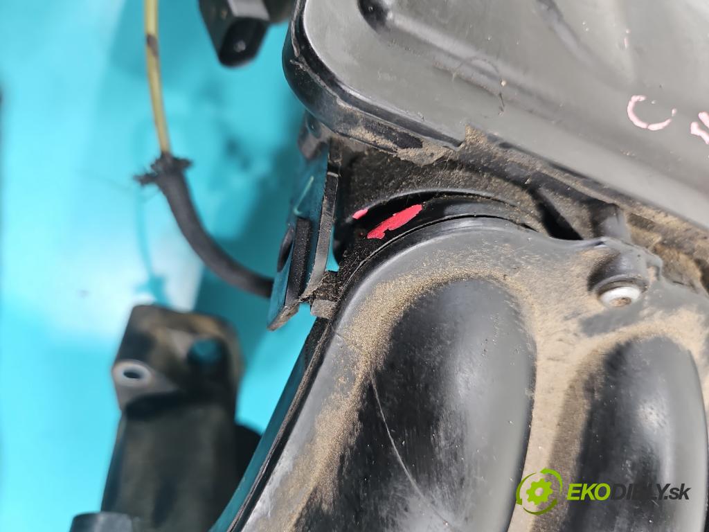 Audi A3 8L 1996-2003 1.6 sr 102 hp manual 75 kW 1595 cm3 3- potrubí sací  (Sací potrubí)