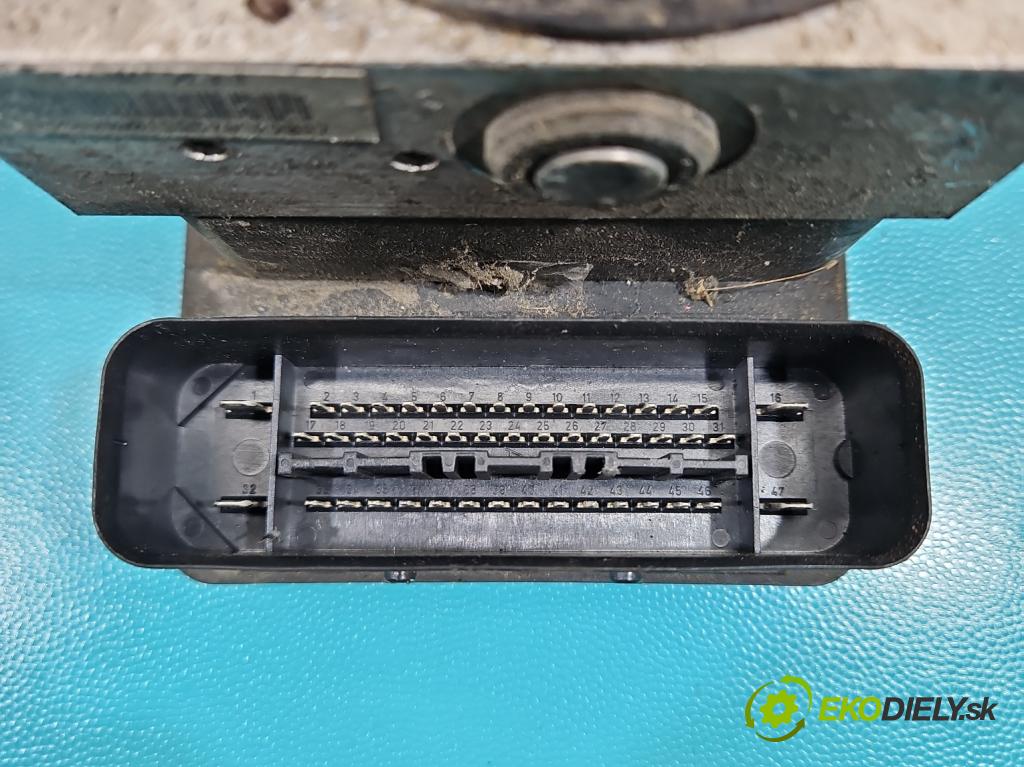 Audi A3 8L 1996-2003 1.6 sr 102 HP manual 75 kW 1595 cm3 3- čerpadlo abs 1J0614517E (Pumpa ABS)