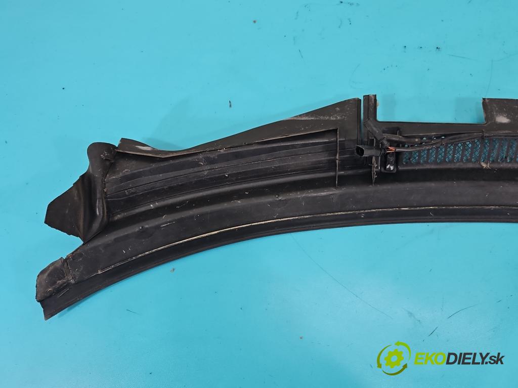 Audi A3 8L 1996-2003 1.6 sr 102 HP manual 75 kW 1595 cm3 3- torpédo 8L1819415B (Torpédo (plast pod čelným sklom))