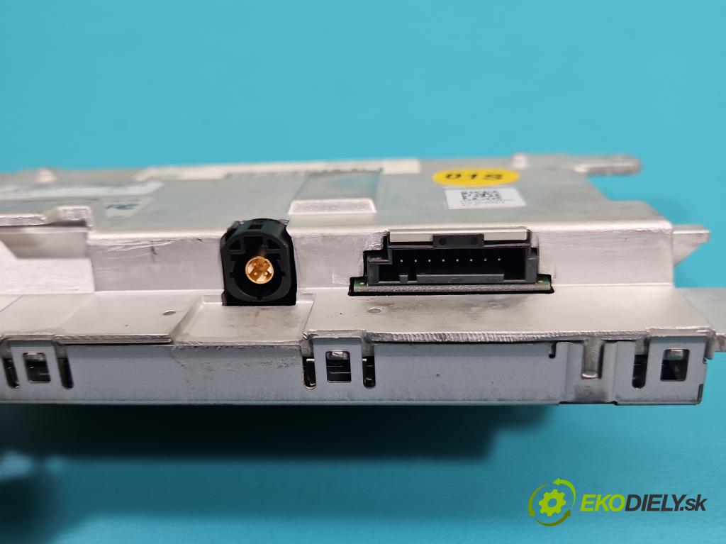 Audi Q5 2008-2016 2.0 TFSI 224hp automatic 165 kW 1984 cm3 5- Zobrazit: 8R0919604A (Prístrojová doska)