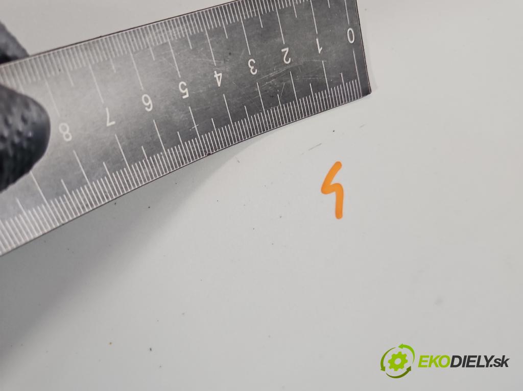 Seat Ibiza IV 6J 2008-2017 1.2 12V 69KM manual 51 kW 1198 cm3 5- dveře zadní pravé  (Klika dveří ostatní)