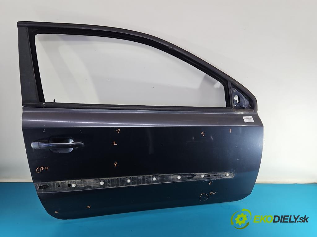 Fiat Stilo 1.6 16V 103 HP manual 76 kW 1596 cm3 3- dvere predné pravé  (Kľučka dverí ostatné)