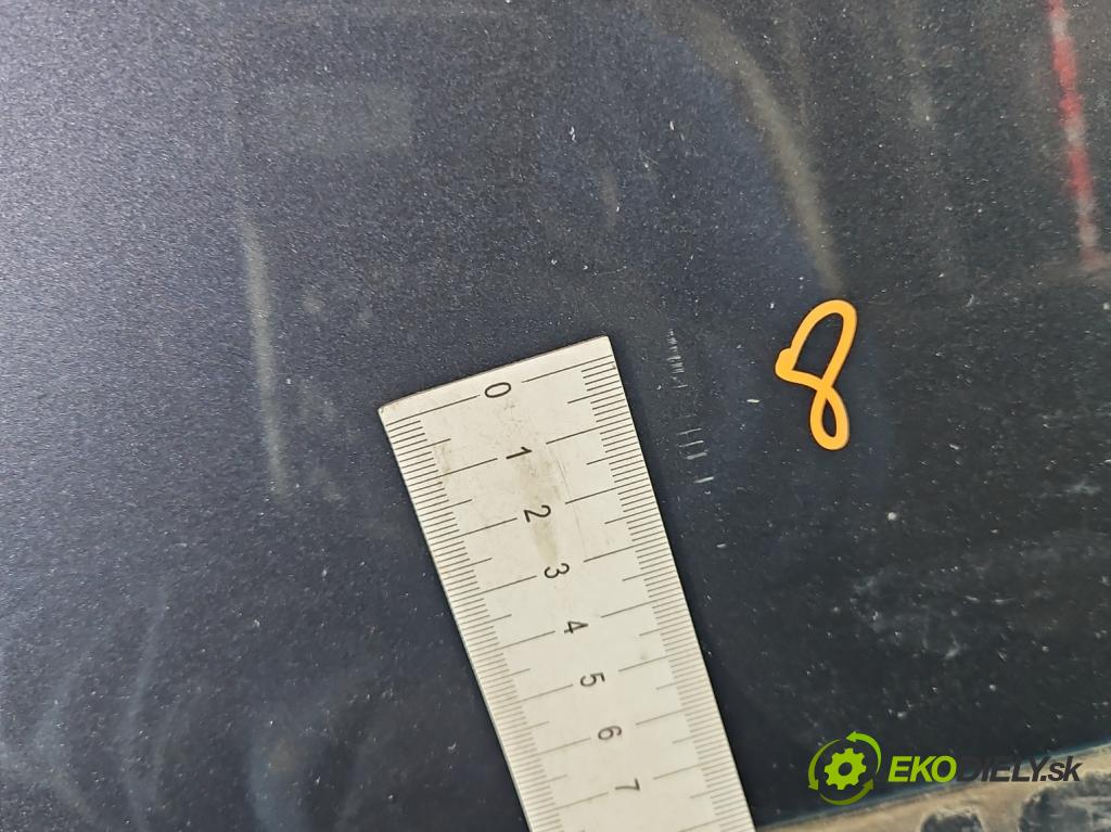 Fiat Stilo 1.6 16V 103 HP manual 76 kW 1596 cm3 3- dvere predné pravé  (Kľučka dverí ostatné)