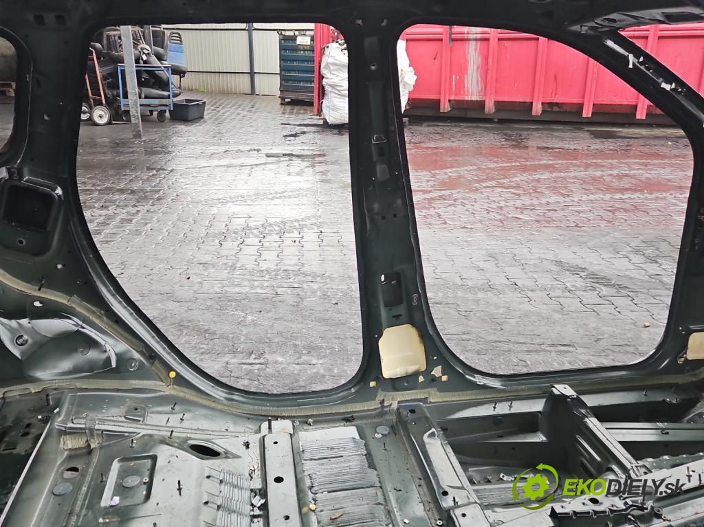 Jeep Grand Cherokee WK2 IV 2010-2021 3.0 CRD 250 hp automatic 184 kW 2987 cm3 5- práh levý  (Karoserie ostatní)