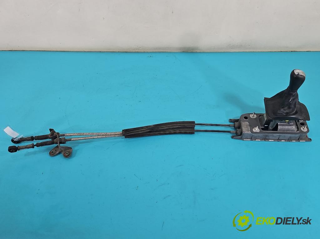 Skoda Octavia II 2004-2013 2.0 tdi 140 HP manual 103 kW 1968 cm3 5- Páka: Změny: stupeň,rýchlosť 1K0711091A (Rýchlostná páka (kulisa))