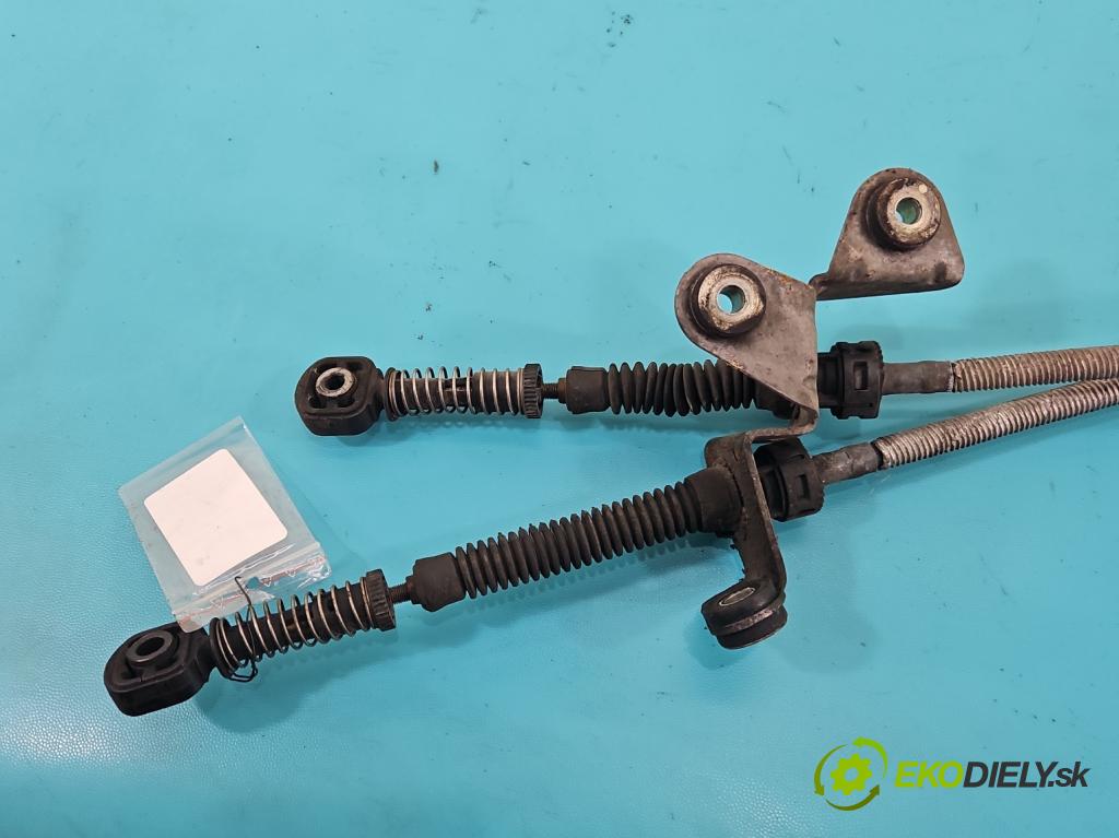 Skoda Octavia II 2004-2013 2.0 tdi 140 HP manual 103 kW 1968 cm3 5- Páka: Změny: stupeň,rýchlosť 1K0711091A (Rýchlostná páka (kulisa))