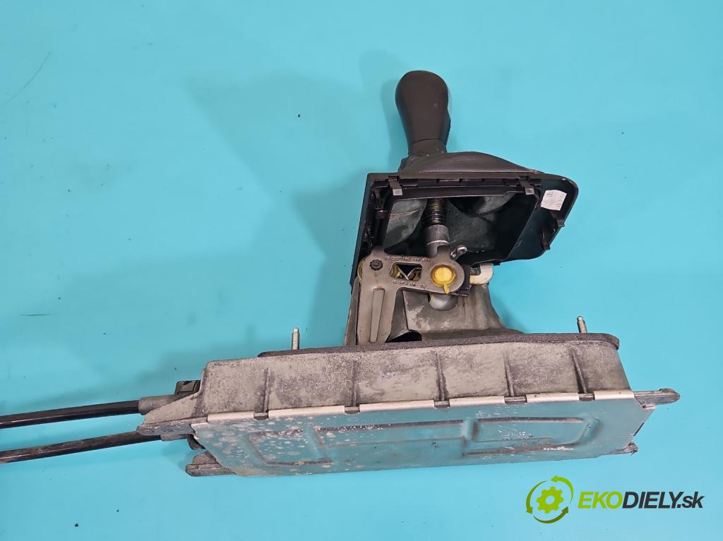 Skoda Octavia II 2004-2013 2.0 tdi 140 HP manual 103 kW 1968 cm3 5- Páka: Změny: stupeň,rýchlosť 1K0711091A (Rýchlostná páka (kulisa))