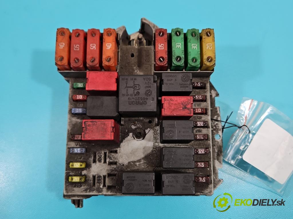 Fiat Bravo II 2007-2014 1.9 jtd 150 hp manual 110 kW 1910 cm3 5- skříňka pojistková 51775688 (Pojistková skříňka)