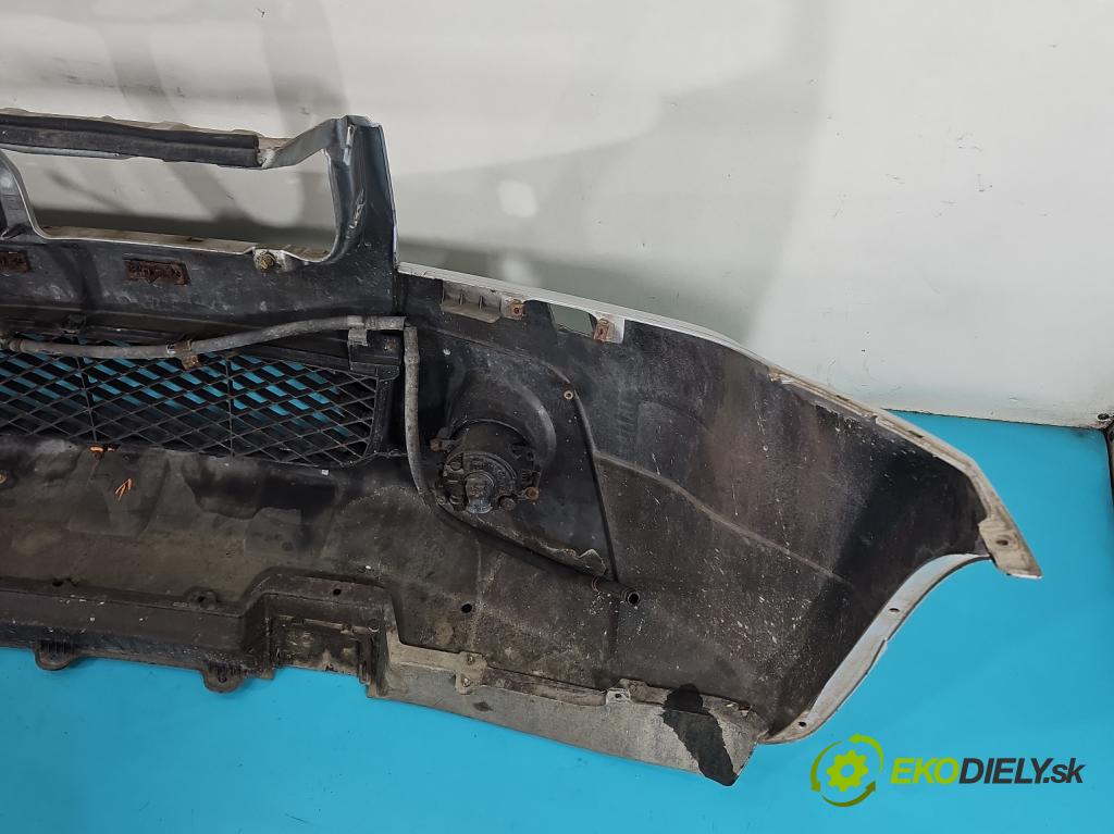Suzuki Grand Vitara II 2005-2014 2.0 16V 140 HP manual 103 kW 1995 cm3 5- nárazník predné 71711-65J00 (Kľučka dverí ostatné)