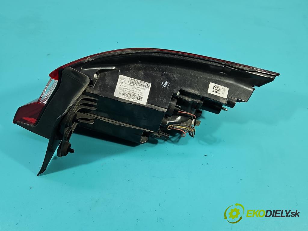 Renault Megane IV 2016-2024 1.3 Tce 140 HP manual 103 kW 1332 cm3 4- svetlo / reflektor zadné ľavé 265558986R (Kľučka dverí ostatné)