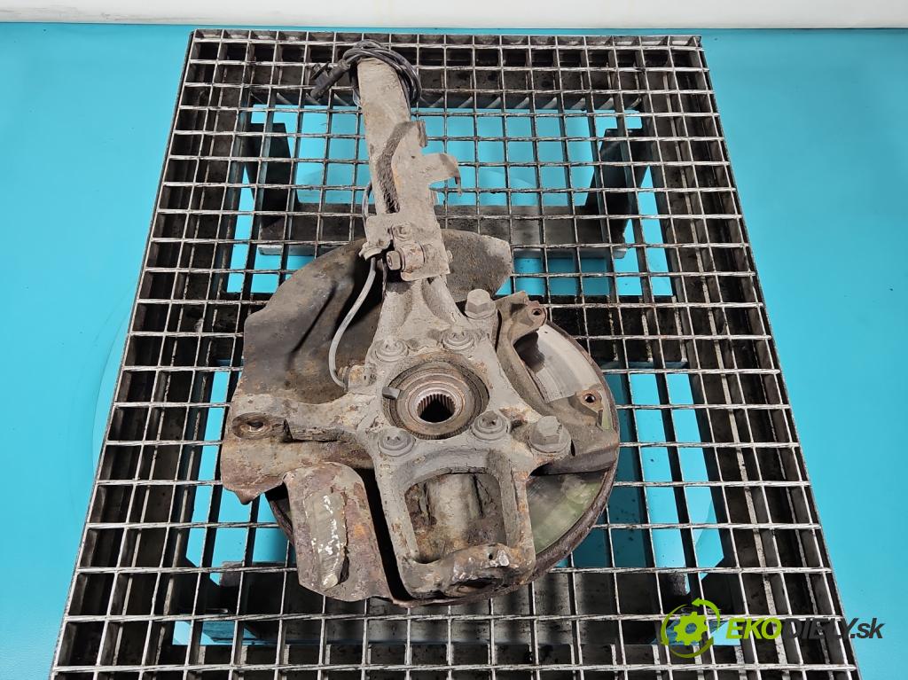 Alfa romeo 159 1.9 jtd 150 HP manual 110 kW 1910 cm3 4- náboj ľavé  (Náboj kolesa)