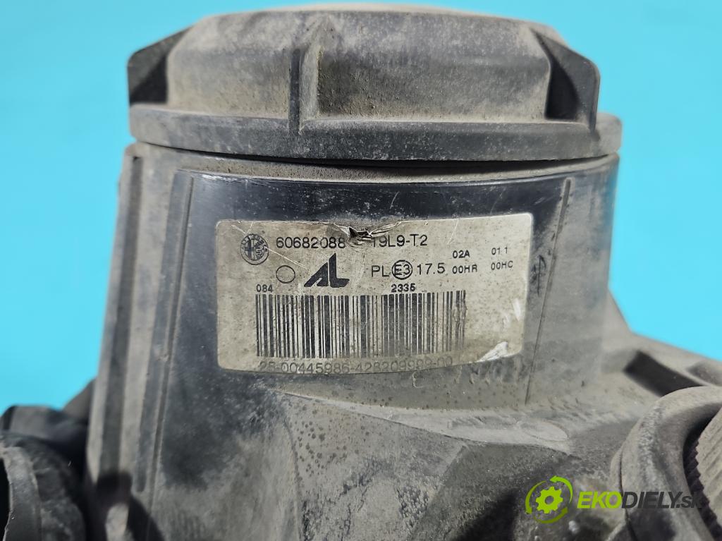 Alfa romeo 159 1.9 jtd 150 hp manual 110 kW 1910 cm3 4- světlo pravý 60682088 (Pravé přední světlo)