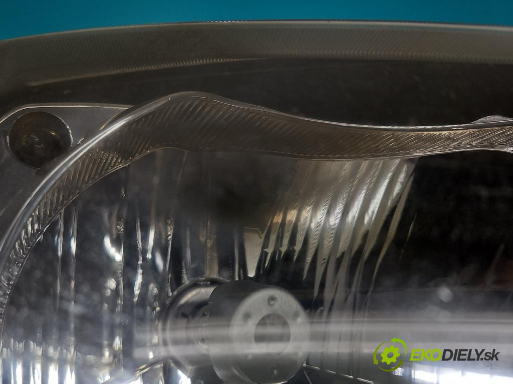 Seat Ibiza IV 6J 2008-2017 1.2 12V 69KM manual 51 kW 1198 cm3 5- Reflektor: pravý 6J1941022C (Svetlo predné pravé)