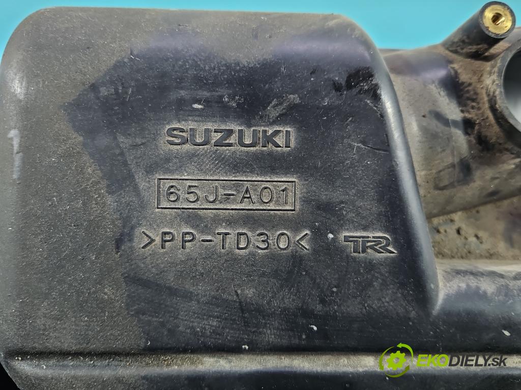 Suzuki Grand Vitara II 2005-2014 2.0 16V 140 HP manual 103 kW 1995 cm3 5- obal filtra vzduchu 65J-A01 (Obal vzduchového filtra)