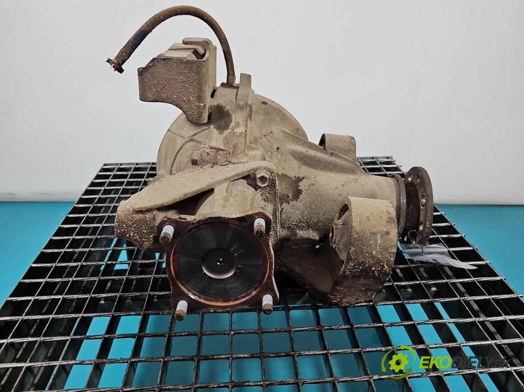 Suzuki Grand Vitara II 2005-2014 2.0 16V 140 HP manual 103 kW 1995 cm3 5- Most: zadní: TL43