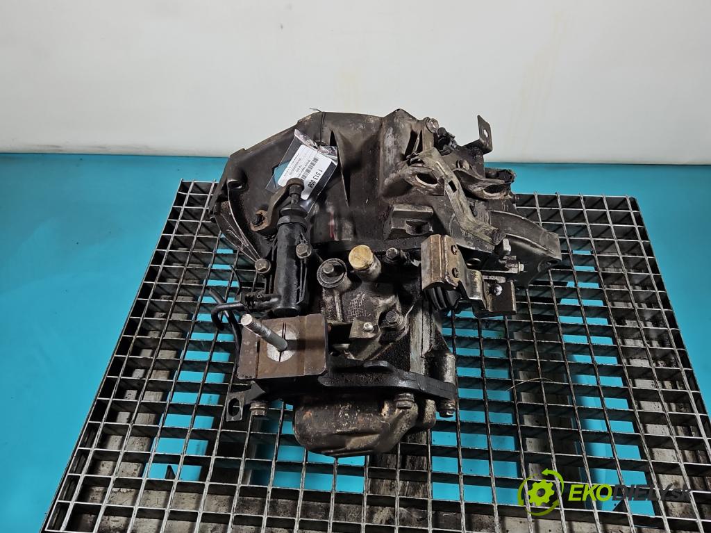 Fiat Stilo 1.6 16V 103 HP manual 76 kW 1596 cm3 3- prevodovka stupeň,rýchlosť manual