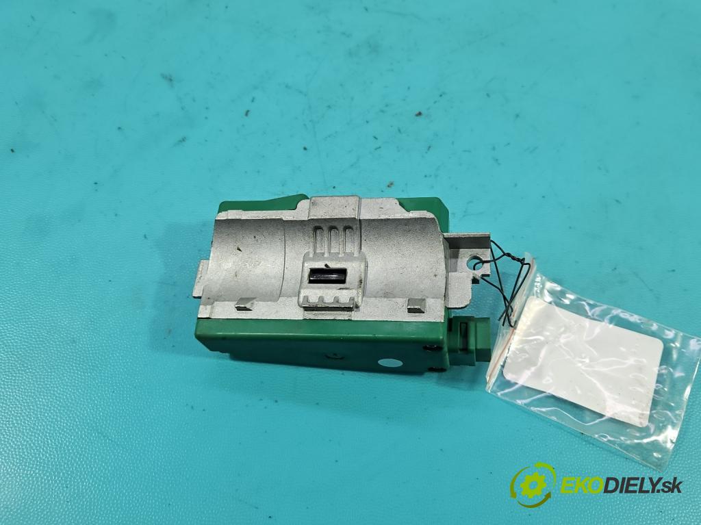 Jeep Grand Cherokee WK2 IV 2010-2021 3.0 CRD 250 hp automatic 184 kW 2987 cm3 5- Blokada: řízení: 68166372AB (Řízení ostatní)