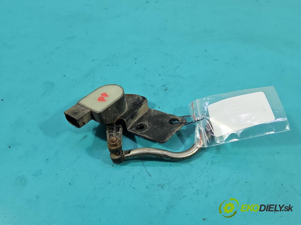 Jeep Grand Cherokee WK2 IV 2010-2021 3.0 CRD 250 HP automatic 184 kW 2987 cm3 5- snímač nastavenia xenon 68164092AB (Snímač)