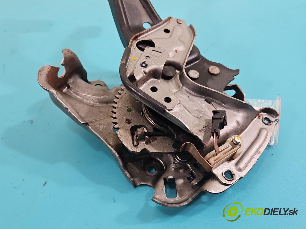 Jeep Grand Cherokee WK2 IV 2010-2021 3.0 CRD 250 HP automatic 184 kW 2987 cm3 5- Páka: brzda: ručný