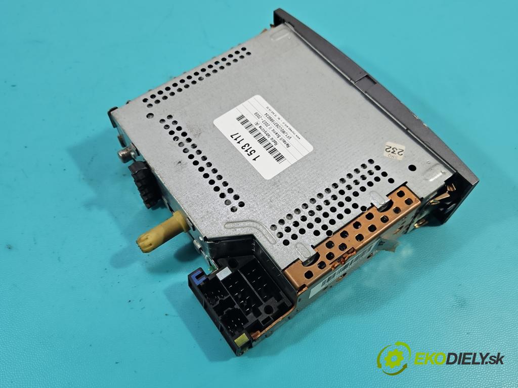 Renault Scenic II 2003-2009 2.0 16V 133 HP manual 98 kW 1998 cm3 5- Radio originál 8200300859B